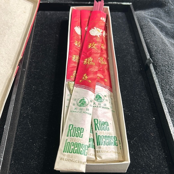 Rose incense sticks - Picture 2 of 3